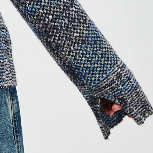 NEW with tags (NWT) Free People Cotton Candy Pullover Women's Blue Sweater - Picture 3 of 9